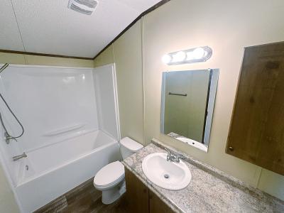 Photo 5 of 7 of home located at 3201 E Macarthur Rd Lot 208 Wichita, KS 67216