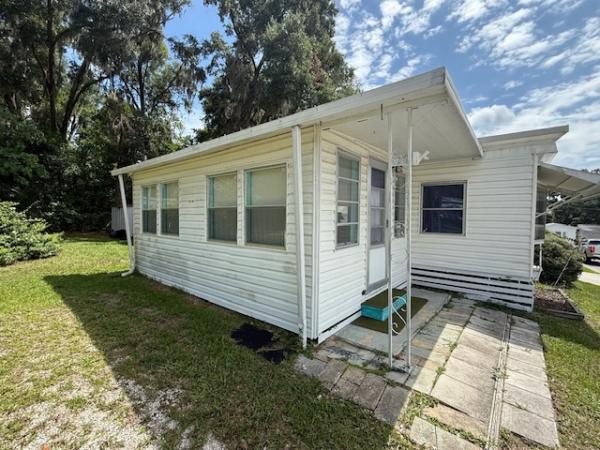 1976  Mobile Home For Sale