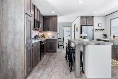 Photo 2 of 6 of home located at 3201 Kaliste Saloom Lot 129 Lafayette, LA 70508