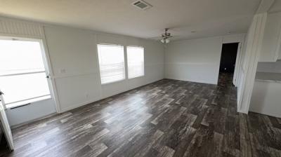 Photo 2 of 20 of home located at 755 Sierra Dr Lockhart, TX 78644