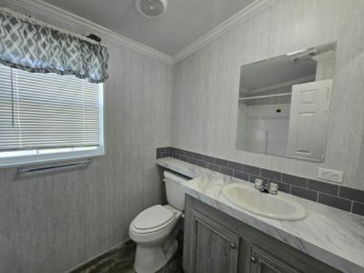 Photo 4 of 6 of home located at 4000 24th St N Unit 429 Saint Petersburg, FL 33714