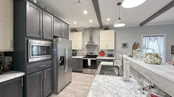 2023 PALM 340LD28482A Mobile Home