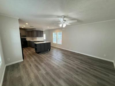 Photo 3 of 26 of home located at 10201 W Beaver St #44 Jacksonville, FL 32220