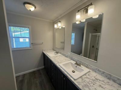 Photo 3 of 26 of home located at 10201 W Beaver St #44 Jacksonville, FL 32220