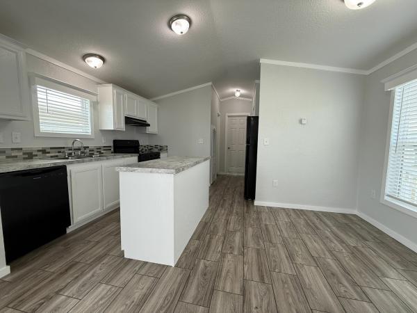2025 Elliott Mobile Homes Emerald Mobile Home