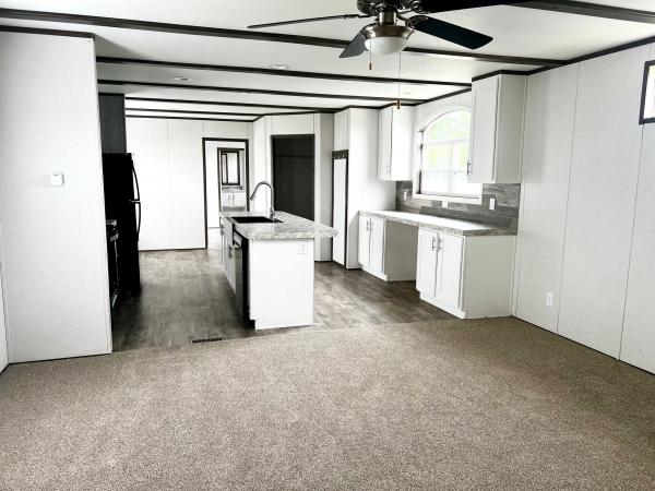 2022 Clayton - Bonham Mobile Home For Sale