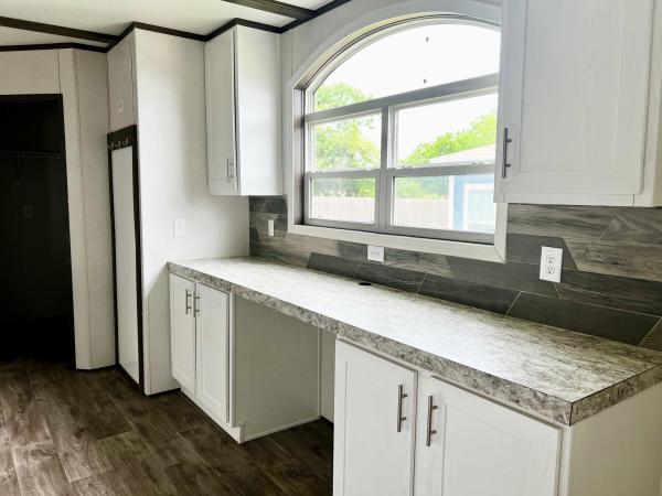 2022 Clayton - Bonham  Home