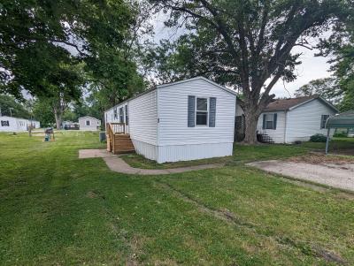 Mobile Home at 82 Country Elms Est. Galesburg, IL 61401