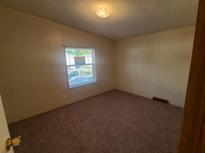 Photo 4 of 9 of home located at 5702 Angola Rd. #147 Toledo, OH 43615