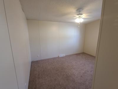Photo 5 of 9 of home located at 5702 Angola Rd. #147 Toledo, OH 43615