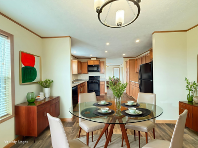 Mobile Home at 2011 Peregrine #422 Stewartville, MN 55976