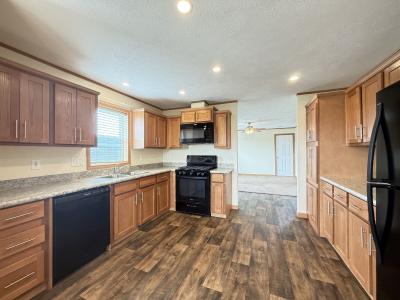 Photo 3 of 23 of home located at 2011 Peregrine #422 Stewartville, MN 55976
