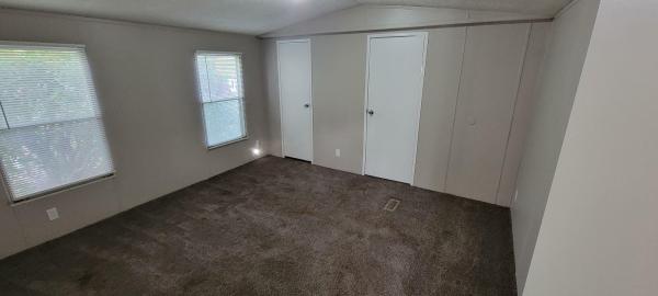 1992 Mobile Home