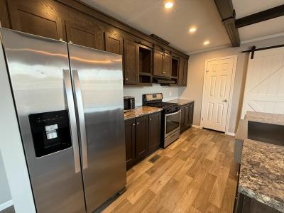 Photo 5 of 30 of home located at 11793 Cascade Circle Romeo, MI 48065