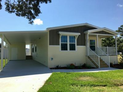 Photo 2 of 8 of home located at 146 Highland Drive Leesburg, FL 34788