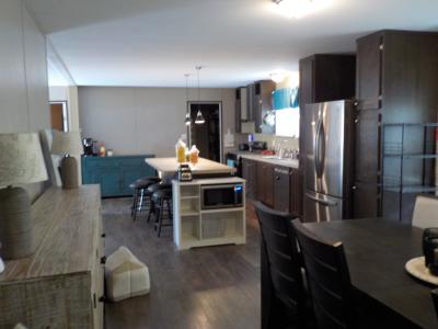 Photo 5 of 15 of home located at 11555 Culebra Road Site #564 San Antonio, TX 78253