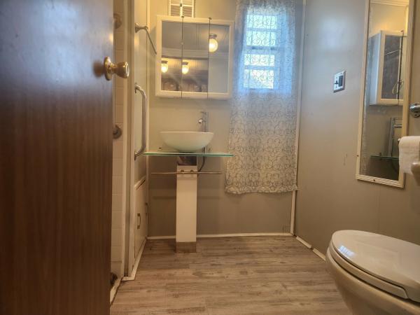1981 Oxford OH-M-1649 Mobile Home