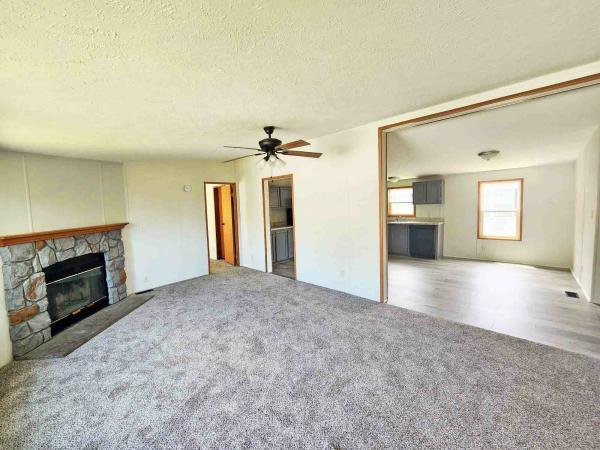 1999 Redman  Home
