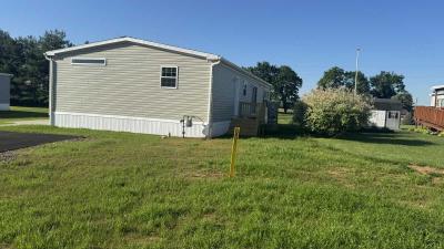 Photo 3 of 18 of home located at 35 Maizefield Drive Shippensburg, PA 17257