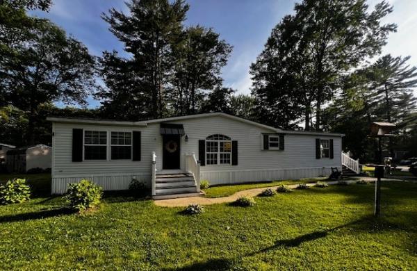 1998  Mobile Home For Sale