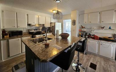 Photo 5 of 17 of home located at 9705 Hickory Hollow Rd Lot 33 Leesburg, FL 34788