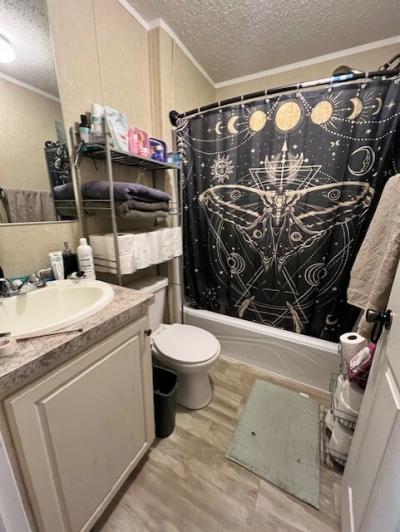 Photo 4 of 7 of home located at 549 Bailey St Hamilton, OH 45011