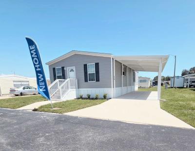 Mobile Home at 603 63rd St, Site J18 Bradenton, FL 34207