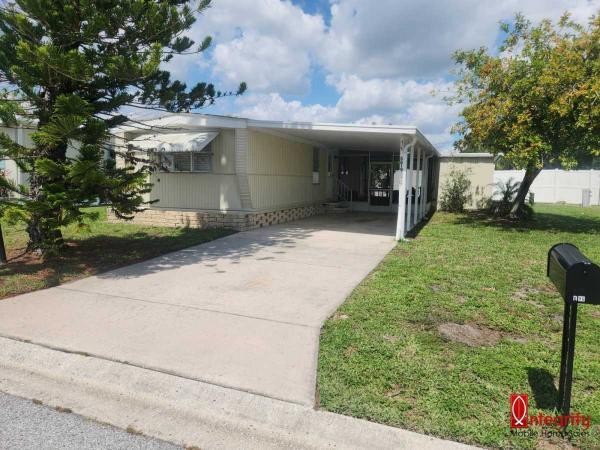 Photo 1 of 2 of home located at 5619 Weather Vane Street Bradenton, FL 34203