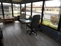 1985 PARK Manufactured Home