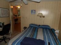 1985 PARK Manufactured Home