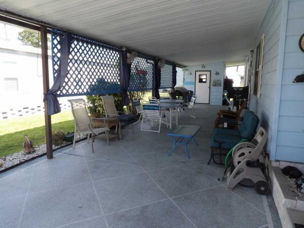 1985 PARK Manufactured Home