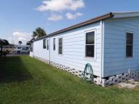 1985 PARK Manufactured Home