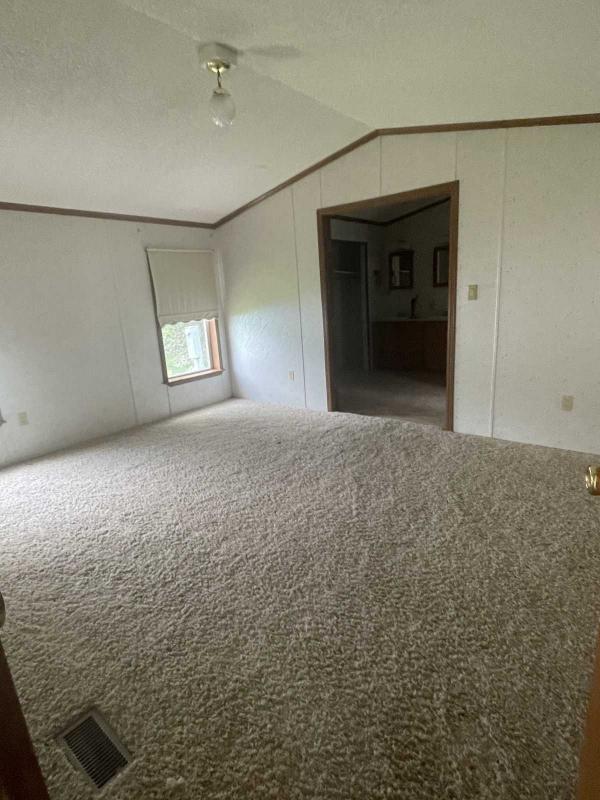 1994 Holly Park Mobile Home For Sale