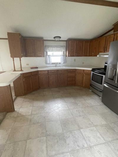 Photo 4 of 5 of home located at 1951 Cedar Ave Huntington, IN 46750