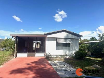 Mobile Home at 708 Magnolia Lane Wildwood, FL 34785