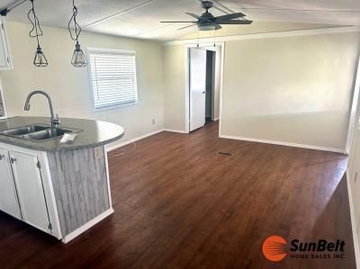 Photo 3 of 8 of home located at 708 Magnolia Lane Wildwood, FL 34785