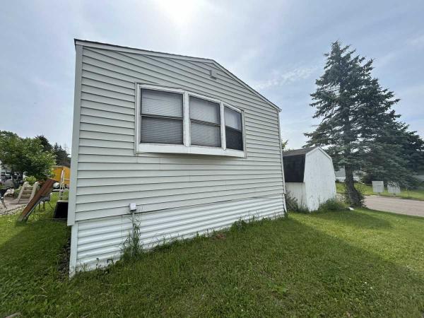 1984 SCHT Mobile Home For Sale
