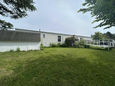 Photo 3 of 15 of home located at 1363 Pearson Drive Maplewood, MN 55119
