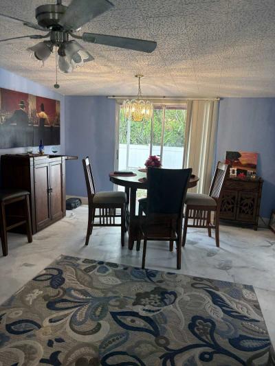 Photo 4 of 13 of home located at 207 Pier E Naples, MA 34112