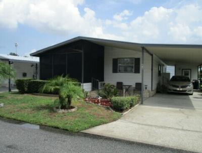 Photo 2 of 56 of home located at 272 Lake Huron Dr. Mulberry, FL 33860