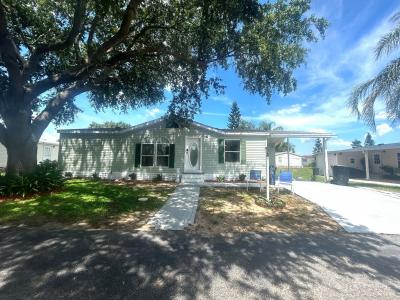 Mobile Home at 611 Shadow Ridge Drive Davenport, FL 33897