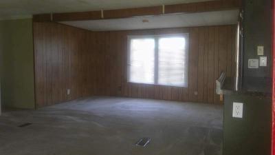 Photo 4 of 21 of home located at 1501 Flora Lee Drive Leesburg, FL 34748