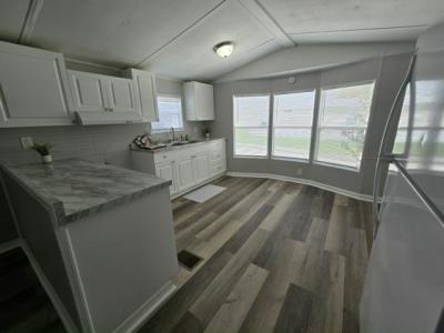 Photo 2 of 7 of home located at 8750 Symmes Rd. Unit 102 Gibsonton, FL 33534