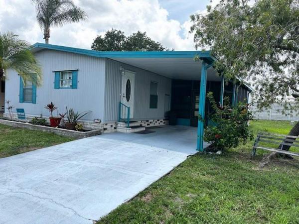 Photo 1 of 2 of home located at 5200 28th Street North, #653 Saint Petersburg, FL 33714