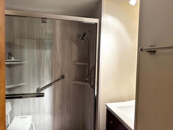 1985 CORO Manufactured Home