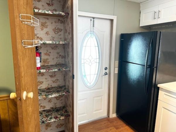 1985 CORO Manufactured Home