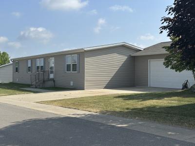 Photo 2 of 16 of home located at 2944 Stonewood Lane Hudsonville, MI 49426