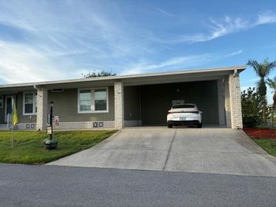 Photo 2 of 18 of home located at 743 Garden View St Davenport, FL 33897