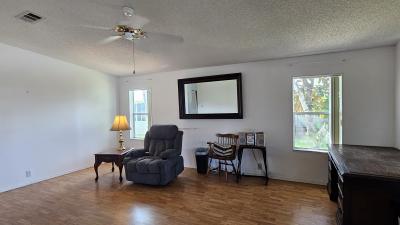 Photo 4 of 16 of home located at 377 Casa Grande Edgewater, FL 32141