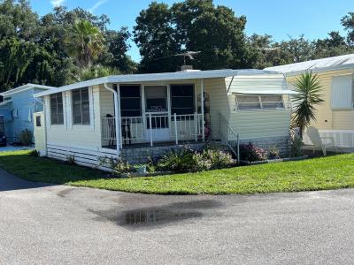 Photo 2 of 10 of home located at 37611 Daybright Lane Zephyrhills, FL 33541